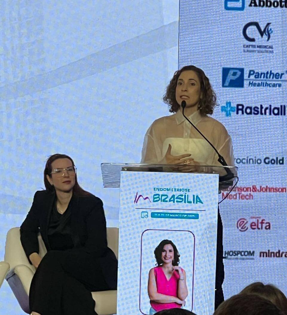 Dra. Kathiane Lustosa participa do ENDO Brasília e lidera Cirurgia Robótica ao Vivo em um dos maiores eventos de endometriose do Brasil 