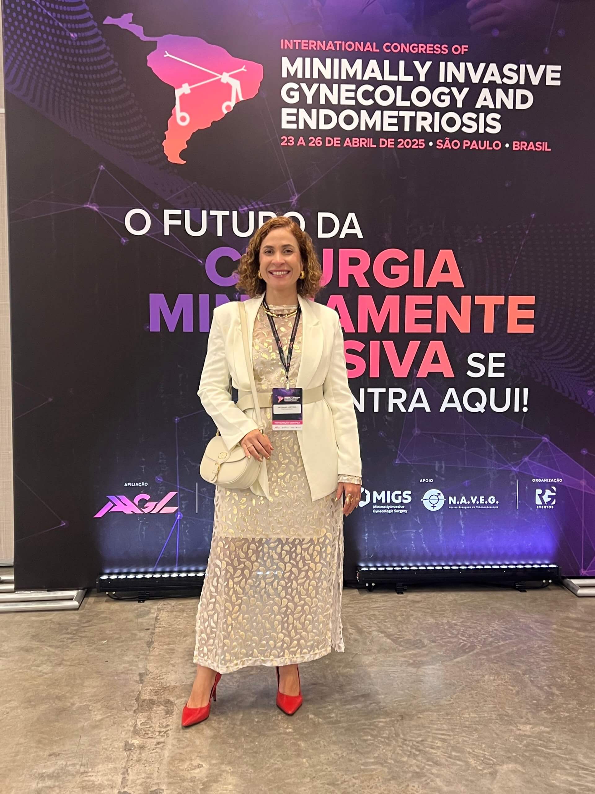 Dra. Kathiane Lustosa compartilha experiência em Cirurgia Minimamente Invasiva no ICMIGE 2025, Maior Congresso de Ginecologia Minimamente Invasiva e Endometriose da América Latina