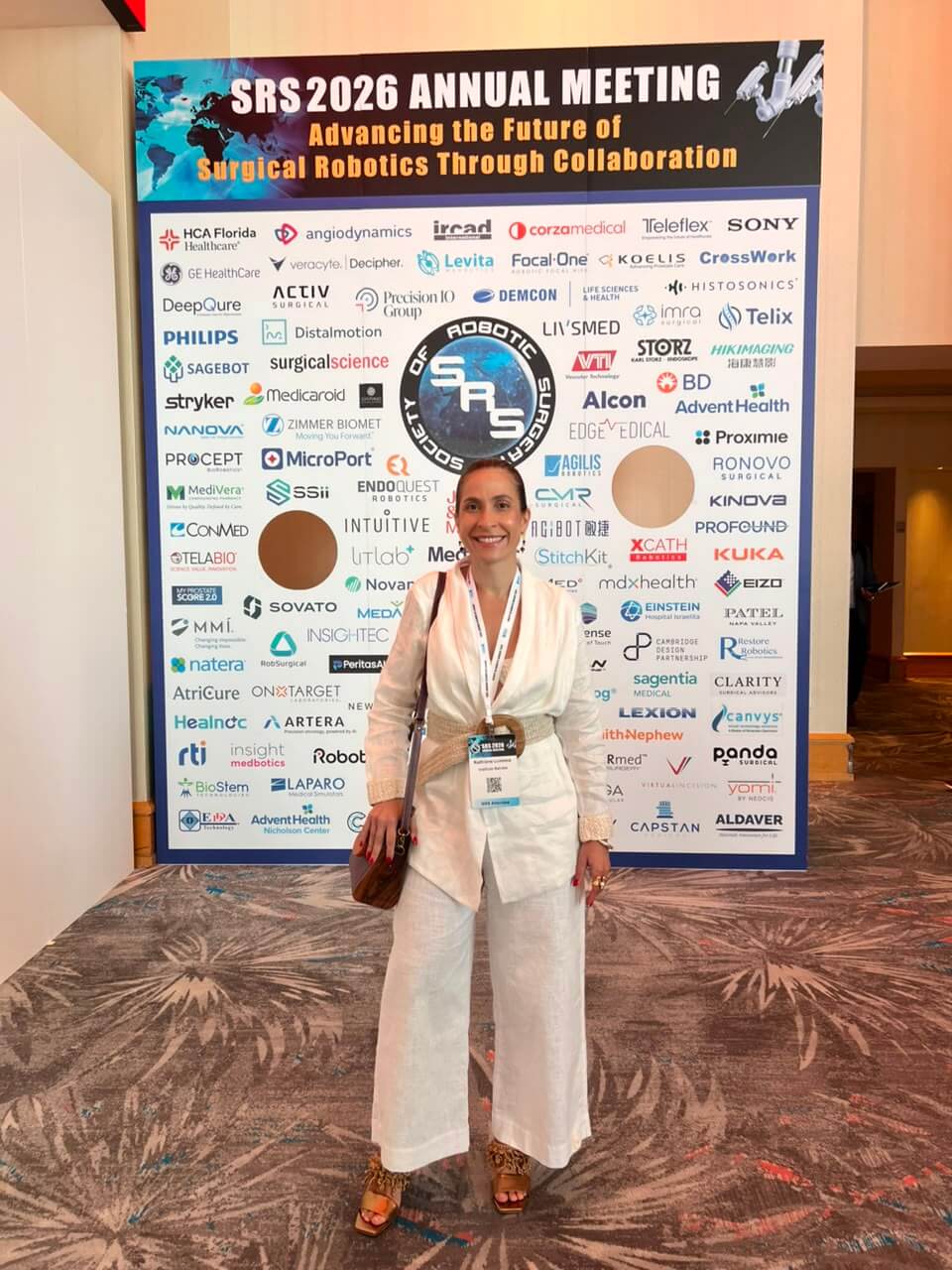 Dra. Kathiane Lustosa participa do SRS 2026 e acompanha as principais inovações mundiais em Cirurgia Robótica